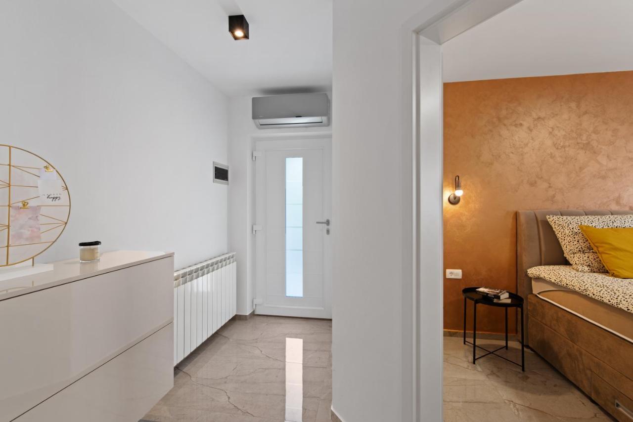 Apartment Masha Novigrad Istria Eksteriør billede