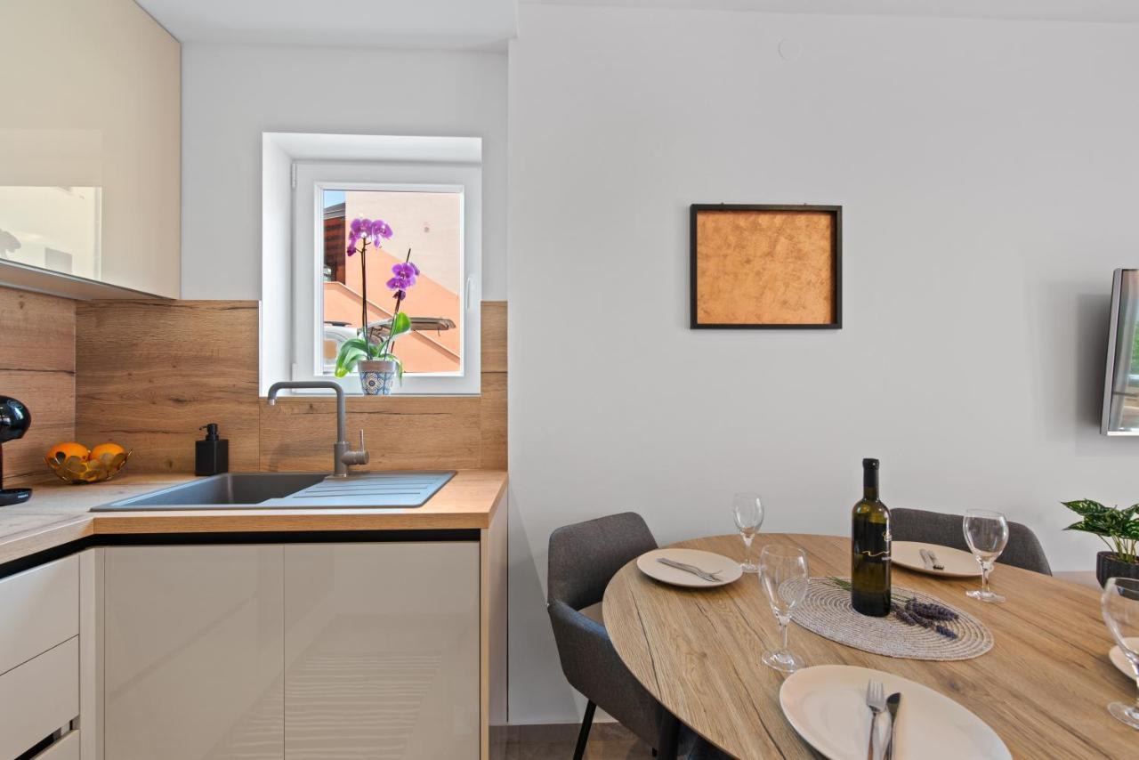 Apartment Masha Novigrad Istria Eksteriør billede